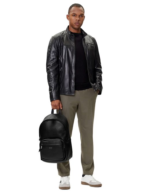 CALVIN KLEIN Zaino rotondo rialzato CALVIN KLEIN | LV04D3155GUB1